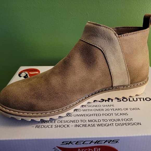 Skechers Shoes - Sketchers Archfit Boots Women's